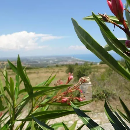 Finestra Sul Mare 公寓 *